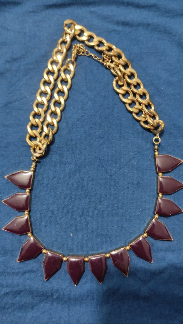 Altın Renk Zincir Detaylı Uzun Kolye - Görsel 3