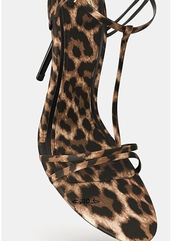 Zara Leopar Desenli Topuklu Ayakkabı