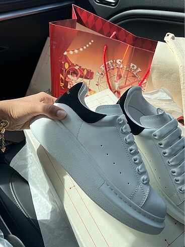 Alexander McQueen Alexander mcqueen