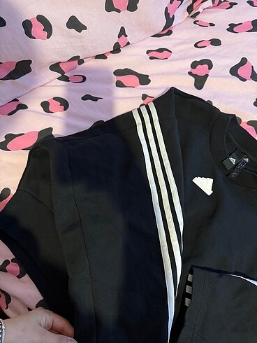 s Beden Adidas crop üst