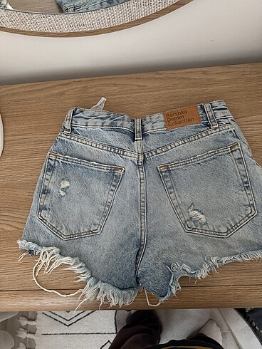 xs Beden BERSHKA mini kot şort
