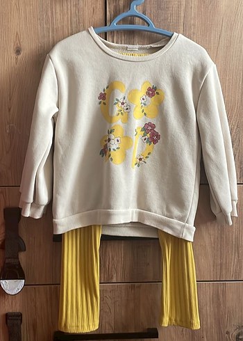 Sarı Piliseli Kız Bebek Takımı Uzun Kollu