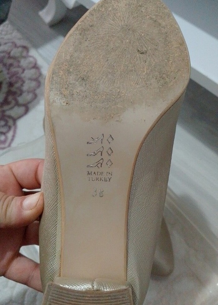 Topuklu ayakkabı - Görsel 2