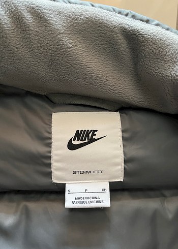 Nike Storm-FIT Windrunner Yelek - Görsel 4