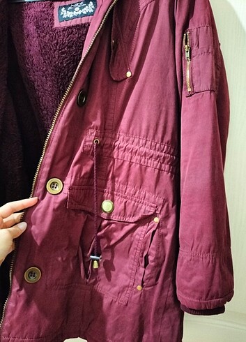 LC Waikiki Bordo mont
