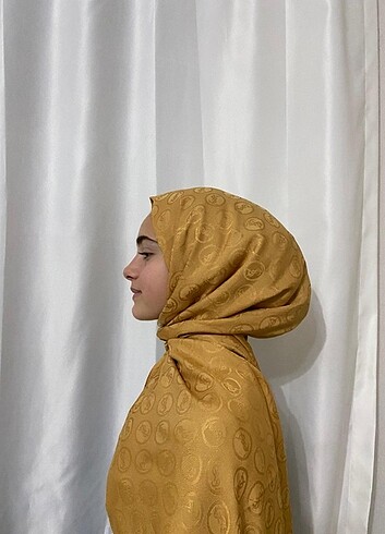 Gold jakar şal 