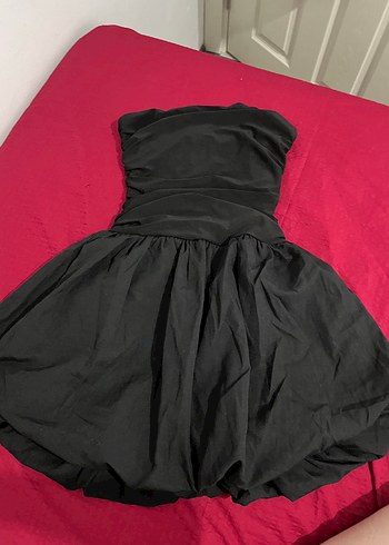 Zara Siyah Straplez Balon elbise