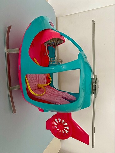 Barbie helikopter