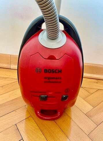 Bosch oyuncak süpürge makinası