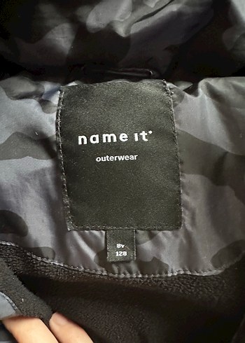 Gri Erkek Çocuk Kapüşonlu Mont - Görsel 2