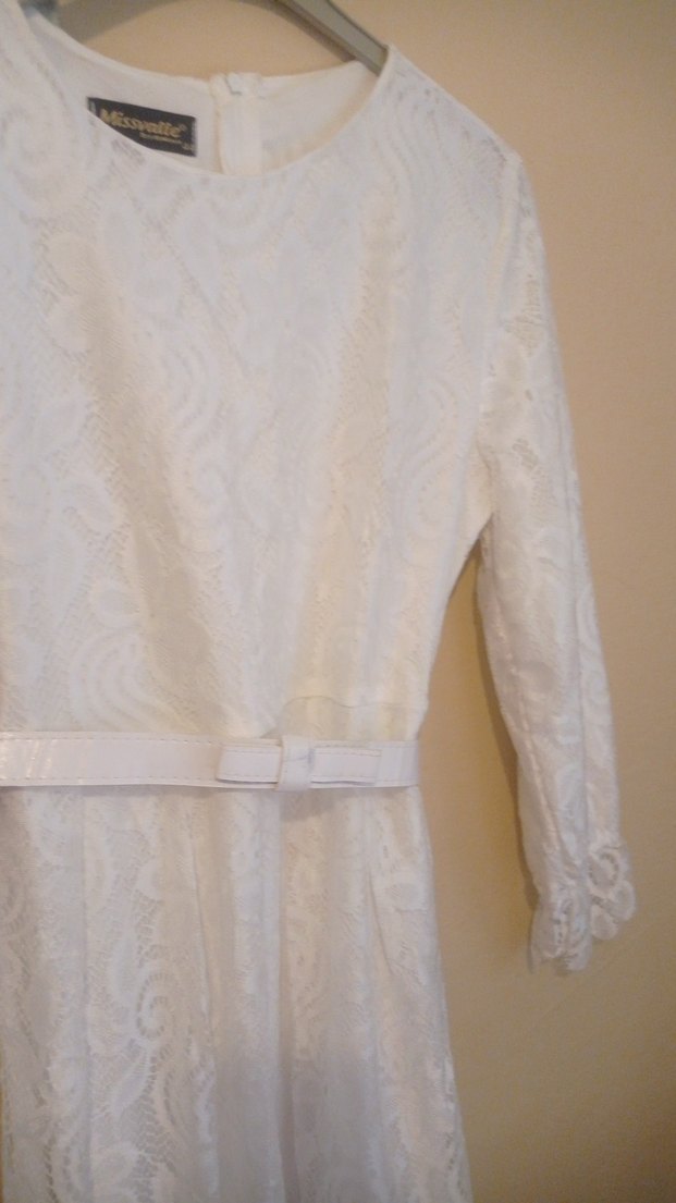 Beyaz Dantel Detaylı Uzun Kollu elbise - Görsel 3