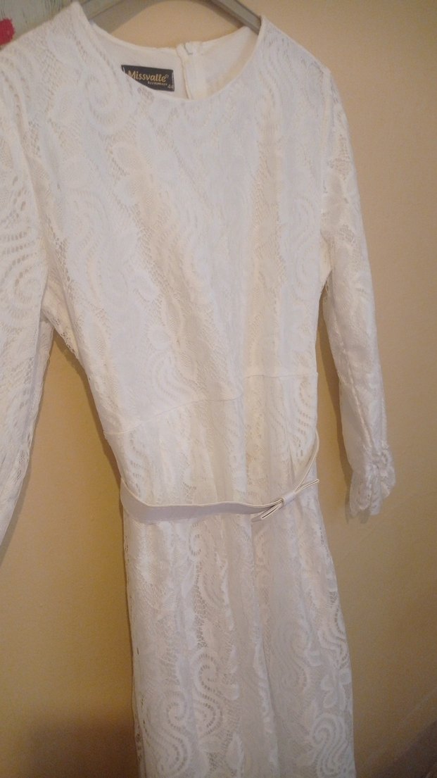 Beyaz Dantel Detaylı Uzun Kollu elbise - Görsel 2