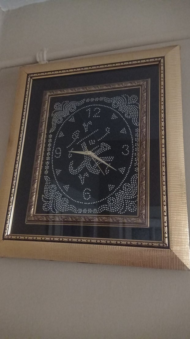 Koyu Altın Çerçeveli Duvar Saati - Görsel 2