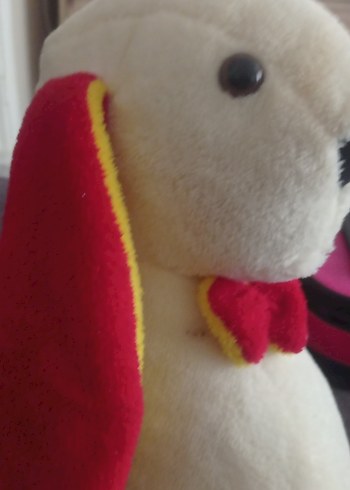 Renkli kulaklı beyaz peluş oyuncak tavşan - Görsel 3