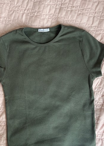 m Beden haki Renk Kadın Haki Tişört Bershka