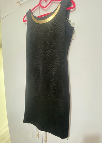 Klasik Siyah Desenli Kemerli Uzun Elbise - Görsel 2