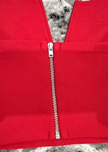 Kırmızı crop - Görsel 2