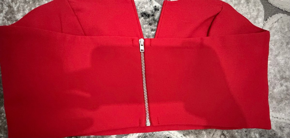 Kırmızı crop - Görsel 2