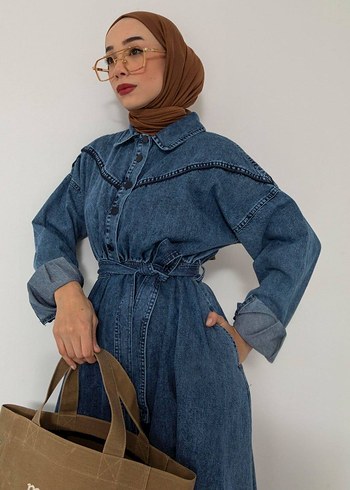 36 Beden lacivert Renk Tesettür Giyim. Denim uzun elbise.