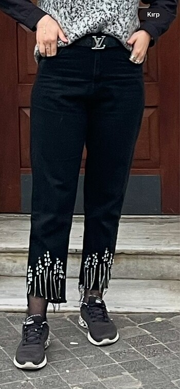 Taş detaylı pantolon jean