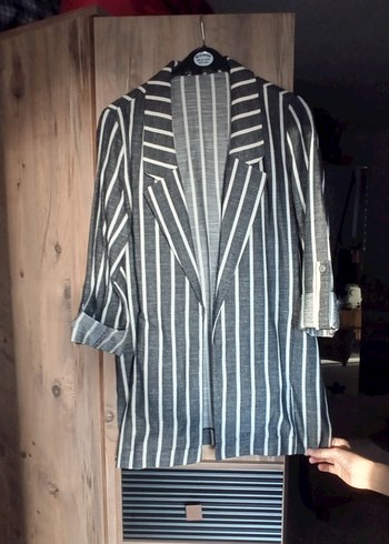 Gri Çizgili Keten Kadın Blazer Ceket