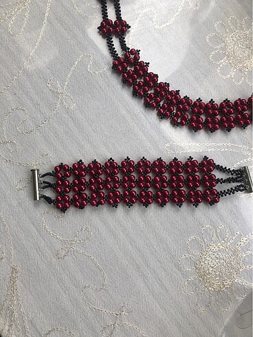 Beden bordo Renk El yapımı kolye ve bileklik takımı