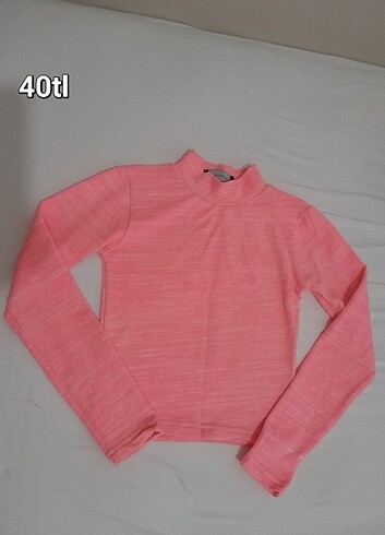 Pembe uzun kollu crop