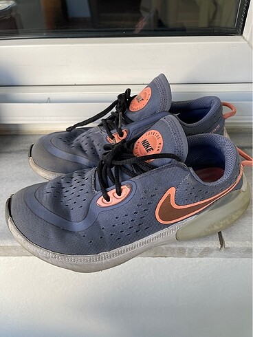 Nike Spor Ayakkabı