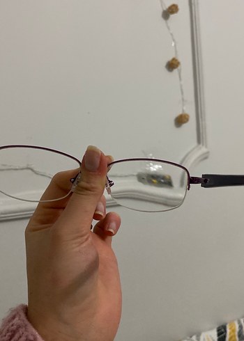 Şeffaf Camlı Mor Minimalist Kadın Gözlüğü - Görsel 5