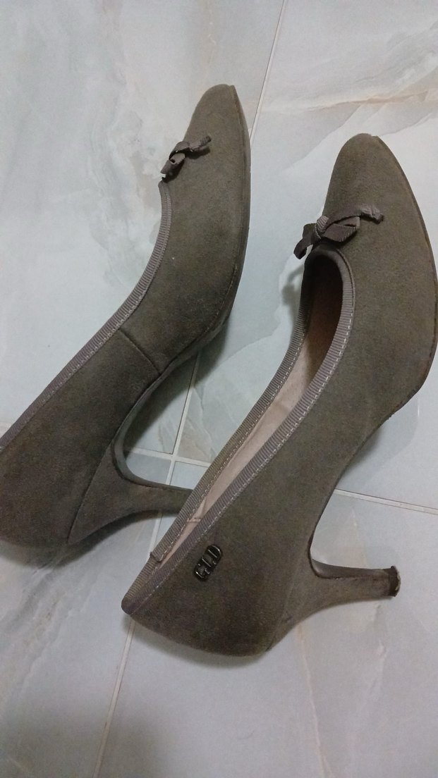 Bej Süet Dolgu Topuklu Kadın Klasik Ayakkabı - Görsel 3