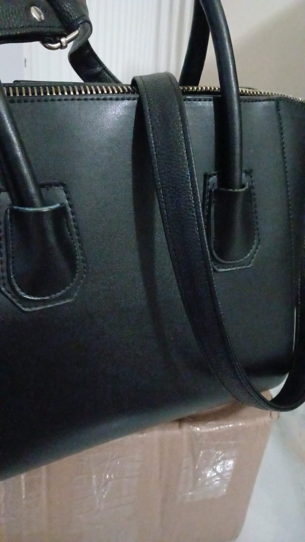 Siyah Deri Kadın Çanta - Klasik Şıklık - Görsel 3