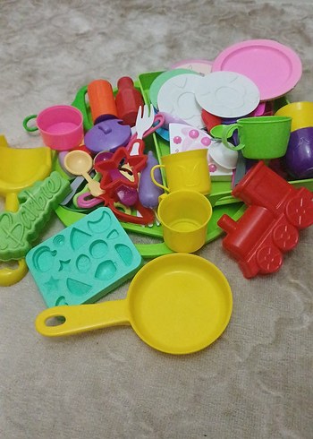Renkli Plastik Oyuncak Mutfak Seti