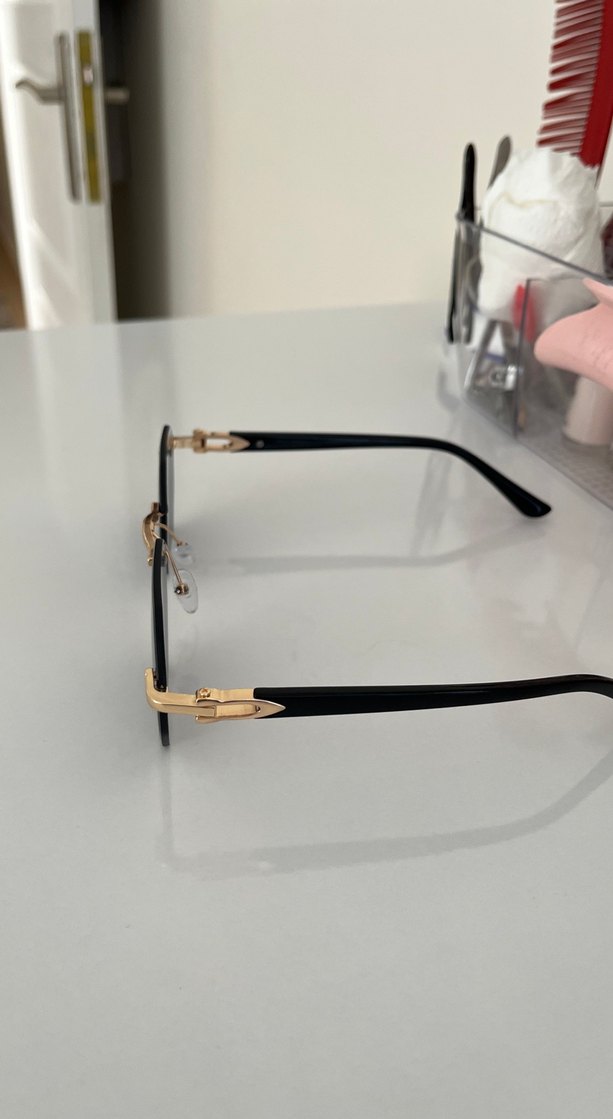 Cartier gözlük - Görsel 3