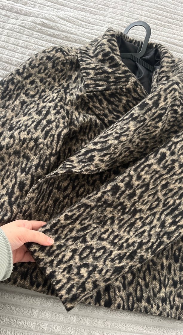 Leopar desenli kaban - Görsel 3