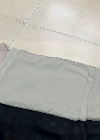 3 renkli şal - Görsel 3