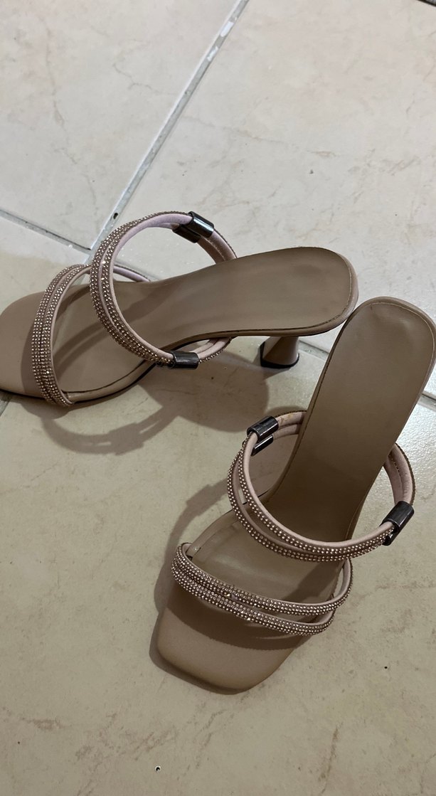 Bej rengi terlik - Görsel 2