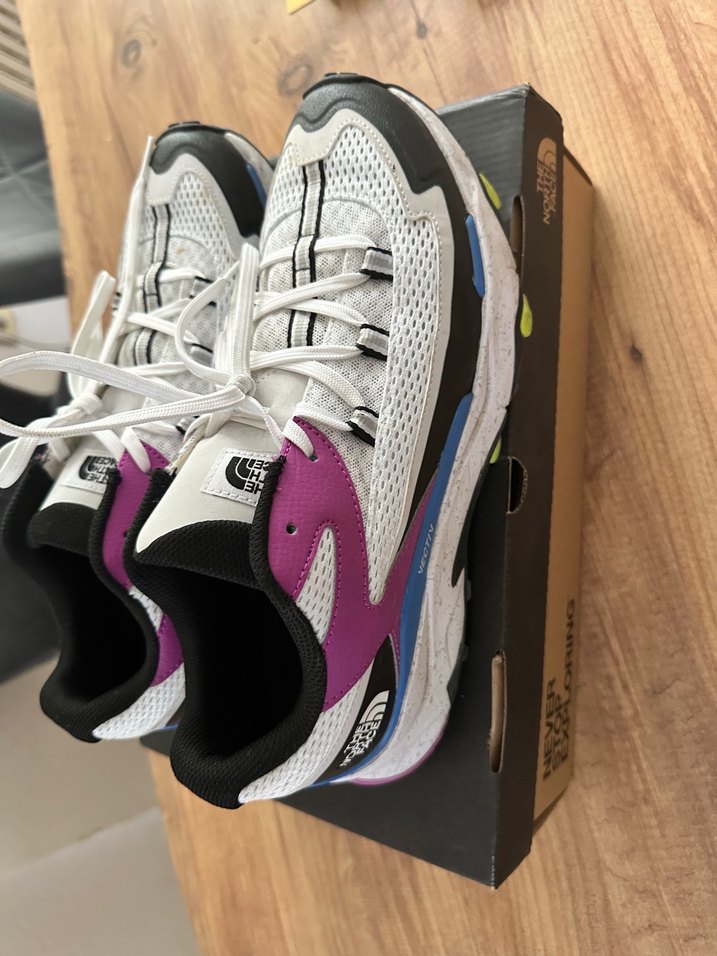 North Face Erkek Spor Ayakkabı - Görsel 2