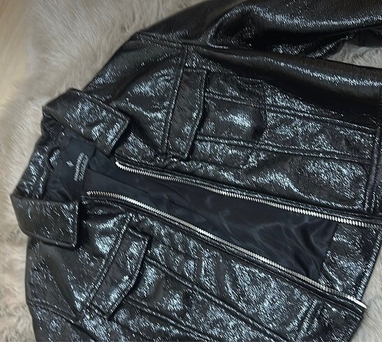Stradivarius Parlak ceket