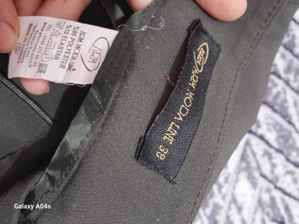 Gri Pilili Kadın Kumaş Pantolon - Görsel 3