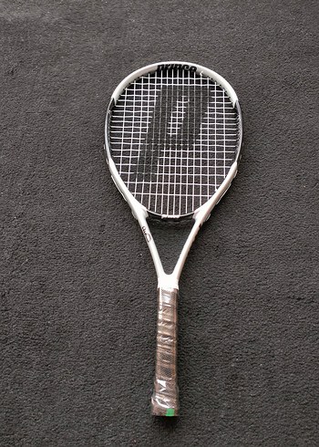 Prince Tenis Raketi 27 inç