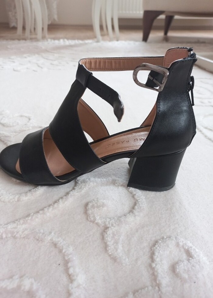 TOPUKLU AYAKKABI  - Görsel 2