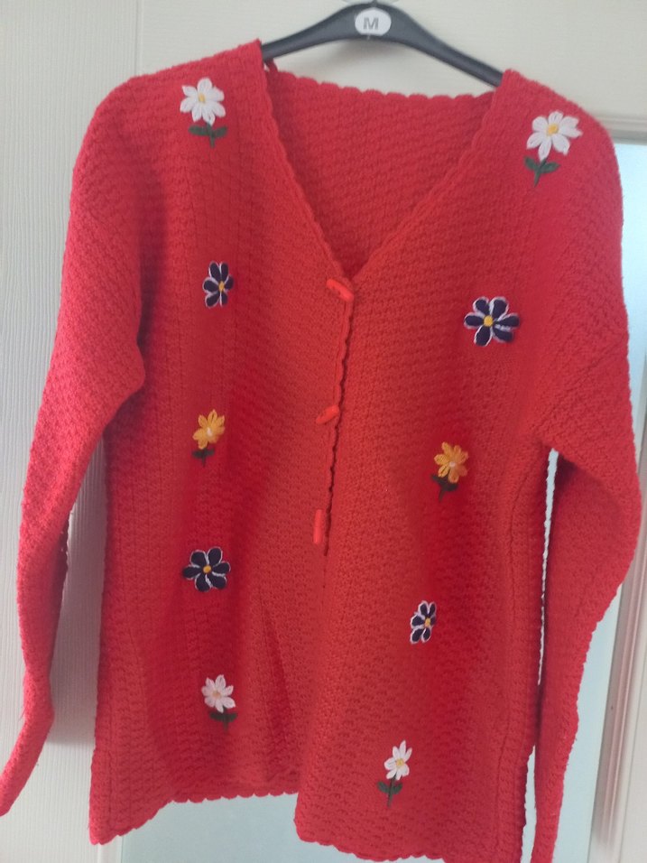 Nakışlı Kırmızı El Örgü Kadın Hırka - Görsel 2