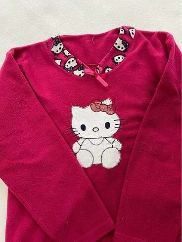 Diğer Hello Kitty Polar Pijama Üstü