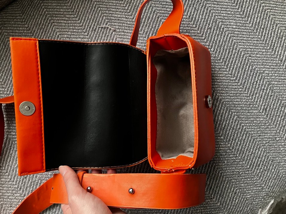 Turuncu Deri Kadın Çantası - Görsel 3