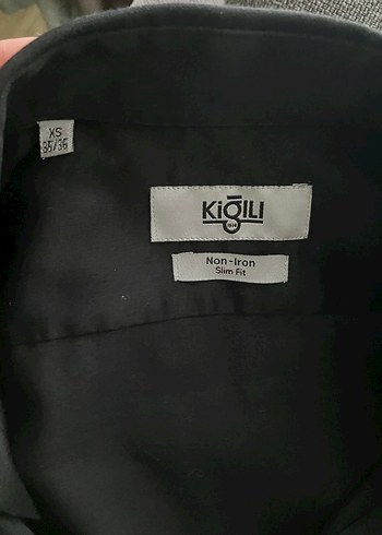 Siyah Düğmeli Erkek Gömlek - Görsel 2