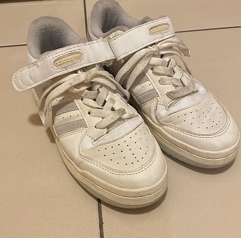 adidas forum low