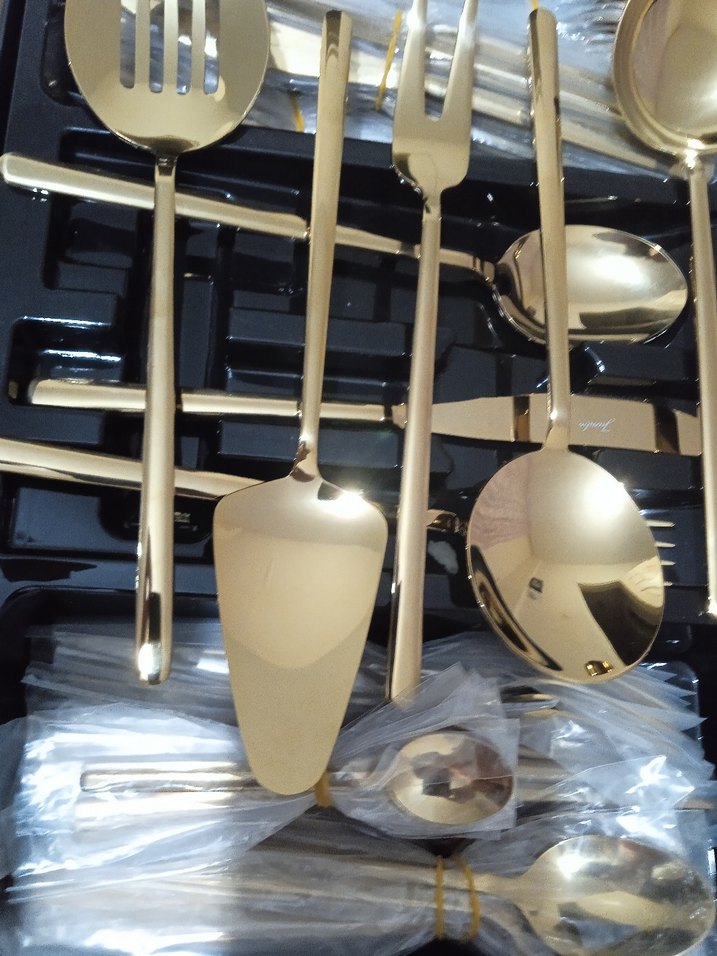 12 kişilik takım ve 5 parça servis seti - Görsel 2