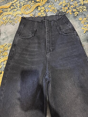 Trendyol Milla bel detaylı Jean