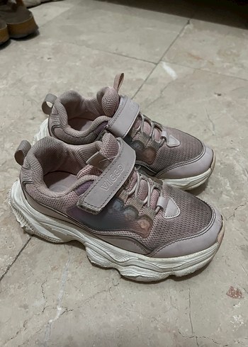 Kız Çocuk Pembe Bağcıksız Spor Ayakkabı