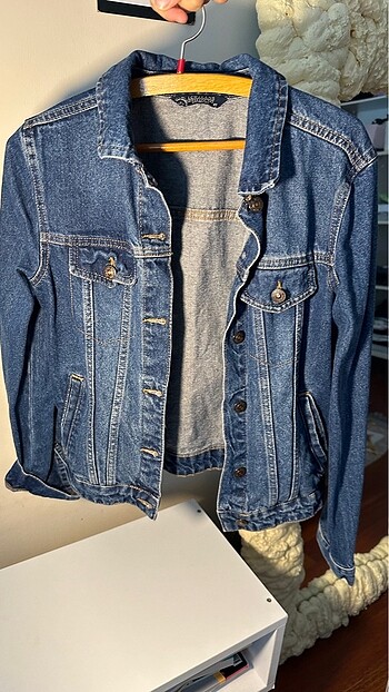 Jean lcw